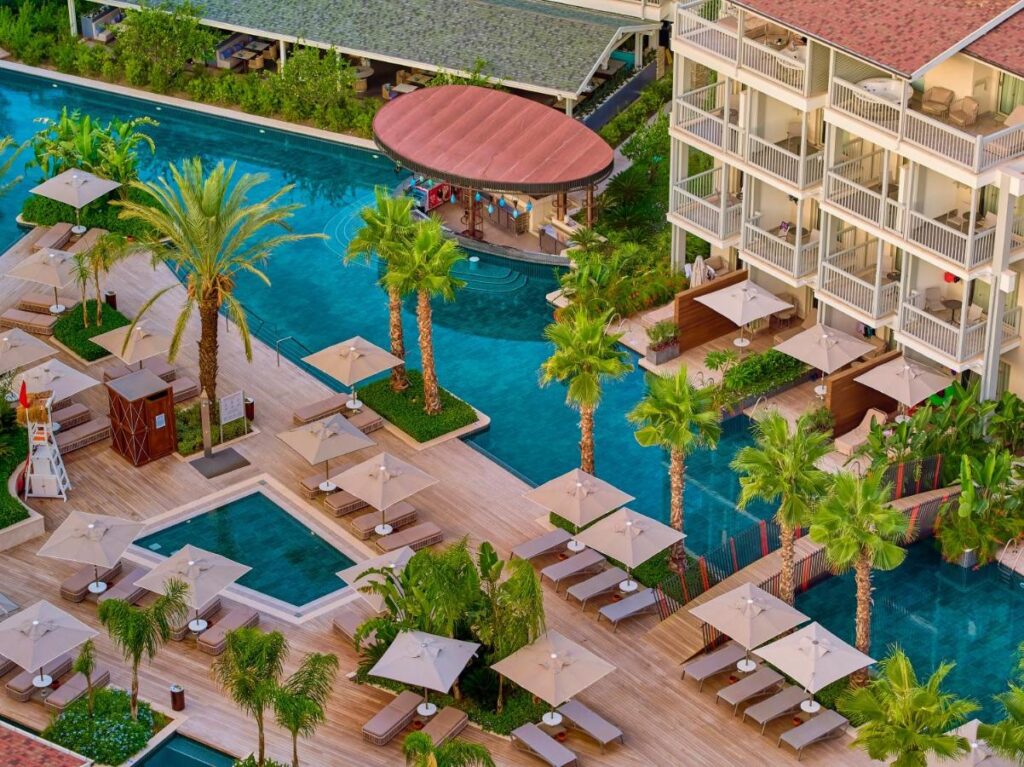 منتجع بوتانيك أكسكلوسيف أنطاليا أحد أفضل فنادق أنطاليا خمس نجوم