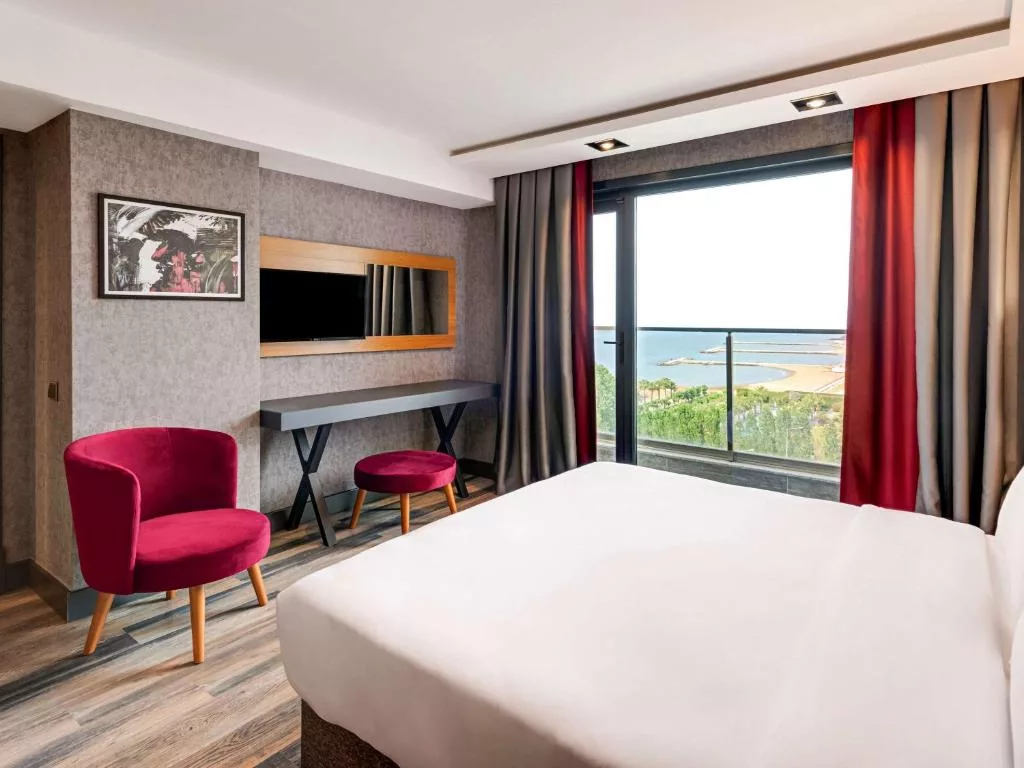 فندق موفنبيك طرابزون هو من أفضل فنادق خمس نجوم في طرابزون تركيا
