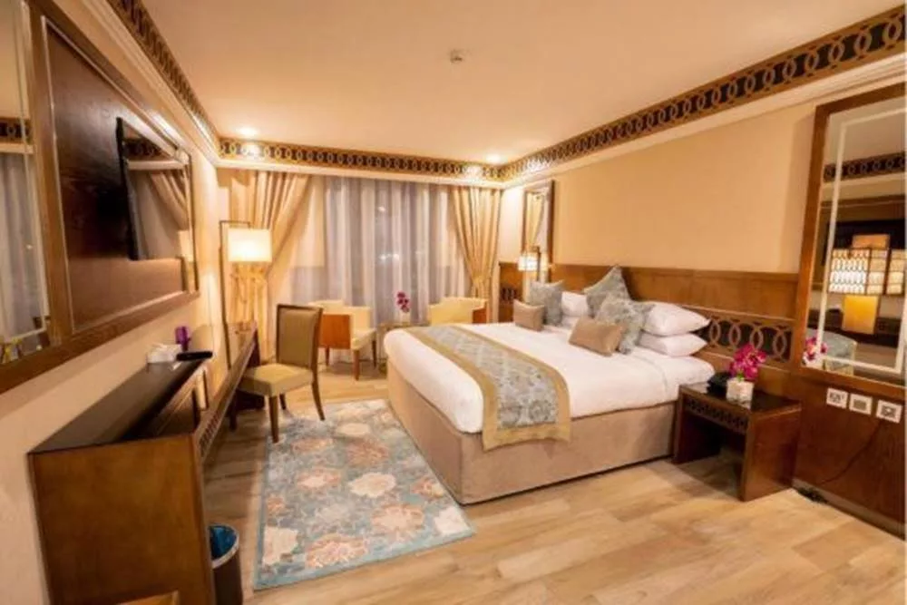 فندق فيوليت العزيزية مكة ضمن فنادق العزيزية الشمالية في مكة المكرمة