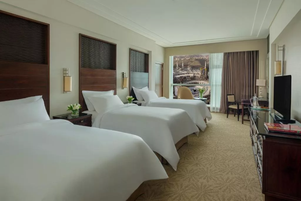 فندق ساعة مكة فيرمونت هو أحد أجمل أقرب الفنادق الى الحرم المكي
