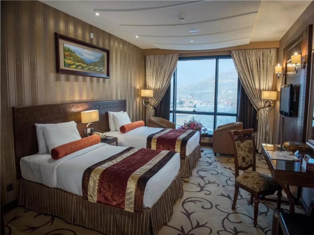 فندق الصفوة مكة هو أحد فنادق وقف الملك عبدالعزيز في مكة