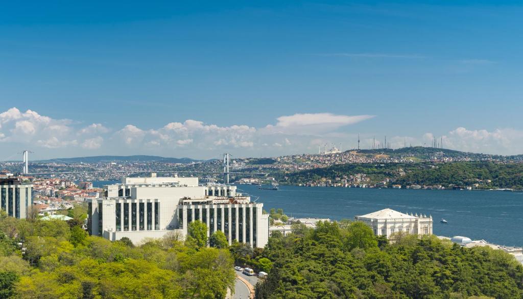 الريتز كارلتون إسطنبول يعد من فنادق 5 نجوم في إسطنبول
