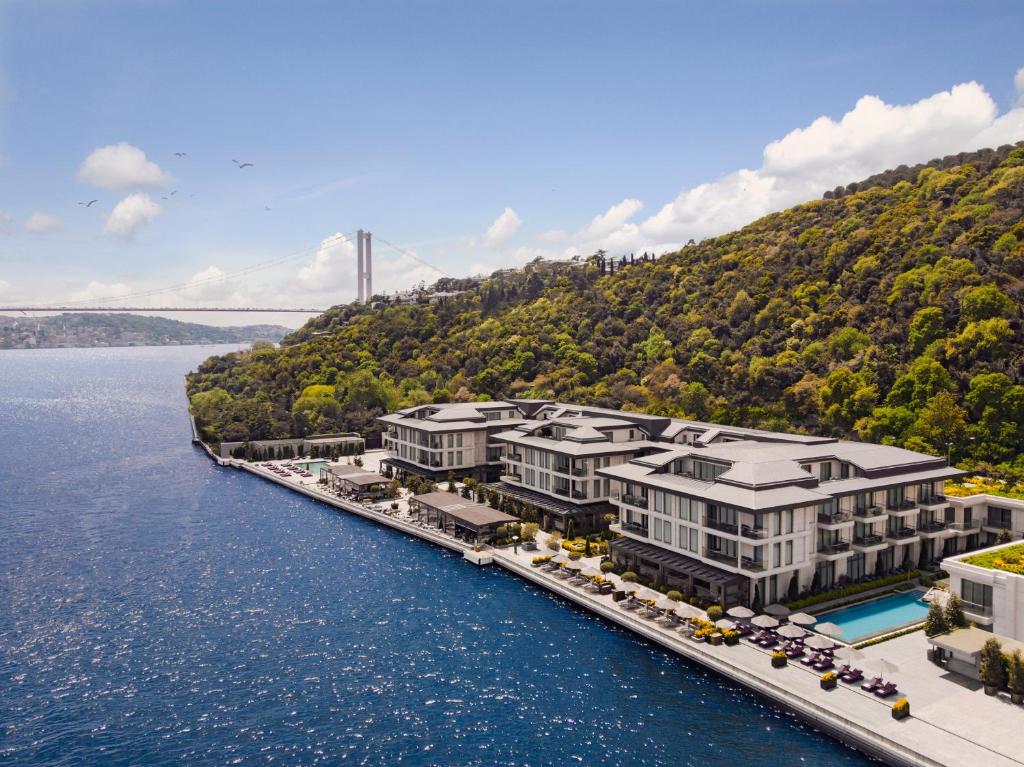يعد فندق مندرين إسطنبول من فنادق 5 نجوم إسطنبول
