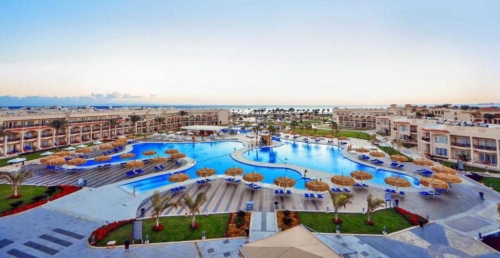 فندق الباتروس رويال مودرنا شرم الشيخ أفضل منتجع للاطفال في شرم الشيخ